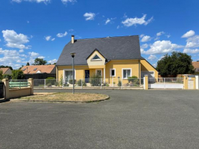 Maison 4 chambres à 15 min du circuit des 24H du Mans, Roézé-sur-Sarthe